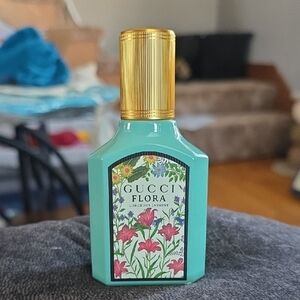Gucci Flora Gorgeous Jasmine Perfume